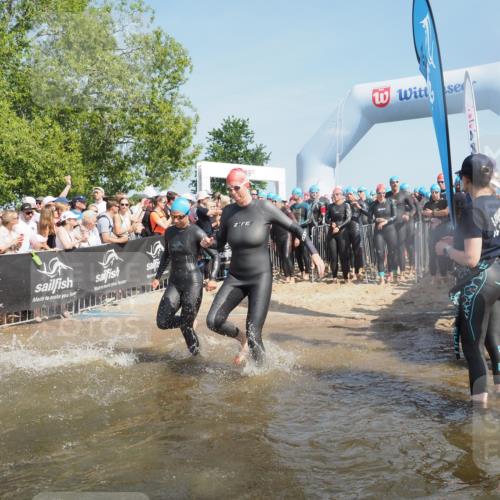 22.06.2025 - Viking Triathlon KatJ http://msf.ph/oto/8063906 22.06.2025 10:03:34 Schwimmen 42, 58, 62, 79, 148, 179, 182, 221, 324, 434, 454, 556, 619, 635, 645, 659 meine-sportfotos.de