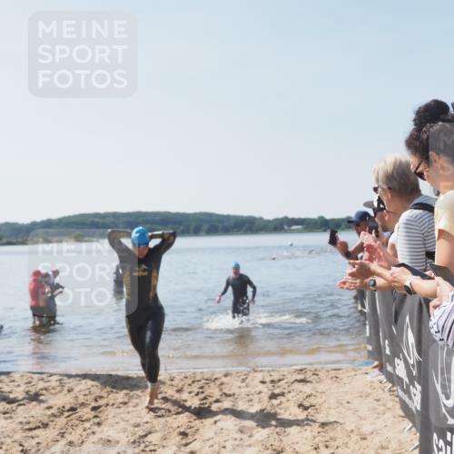 22.06.2025 - Viking Triathlon MichiJ http://msf.ph/oto/8063917 22.06.2025 10:26:21 Schwimmen 9, 526 meine-sportfotos.de