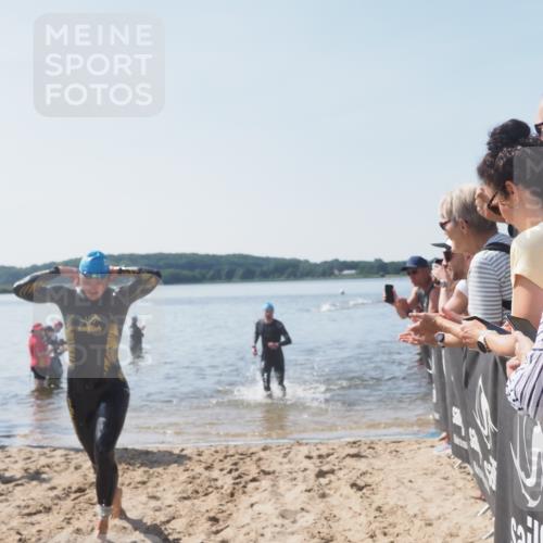22.06.2025 - Viking Triathlon MichiJ http://msf.ph/oto/8063920 22.06.2025 10:26:22 Schwimmen 9, 526 meine-sportfotos.de