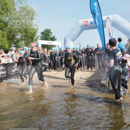 22.06.2025 - Viking Triathlon KatJ http://msf.ph/oto/8063924 22.06.2025 10:03:38 Schwimmen 42, 58, 62, 79, 148, 179, 182, 221, 434, 454, 556, 619, 635, 645, 659 meine-sportfotos.de