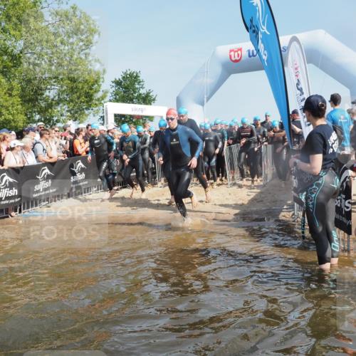 22.06.2025 - Viking Triathlon KatJ http://msf.ph/oto/8063950 22.06.2025 10:03:42 Schwimmen 58, 62, 79, 108, 148, 157, 179, 296, 434, 456, 619, 635, 645, 648, 659 meine-sportfotos.de