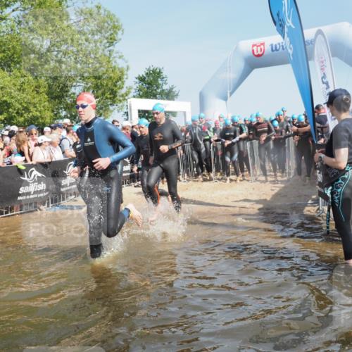 22.06.2025 - Viking Triathlon KatJ http://msf.ph/oto/8063964 22.06.2025 10:03:43 Schwimmen 58, 62, 79, 108, 148, 157, 179, 296, 434, 456, 619, 635, 645, 648, 659 meine-sportfotos.de