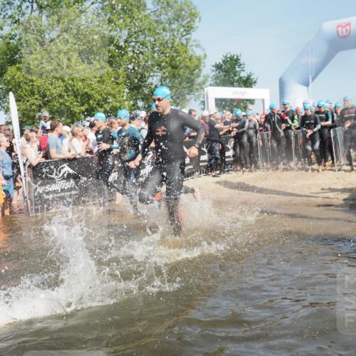 22.06.2025 - Viking Triathlon KatJ http://msf.ph/oto/8063978 22.06.2025 10:03:44 Schwimmen 58, 62, 77, 79, 108, 148, 157, 296, 396, 434, 456, 495, 619, 635, 648, 659 meine-sportfotos.de