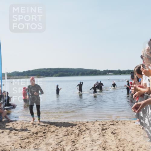22.06.2025 - Viking Triathlon MichiJ http://msf.ph/oto/8064000 22.06.2025 10:26:56 Schwimmen 52, 81, 145, 288, 610, 623, 661 meine-sportfotos.de