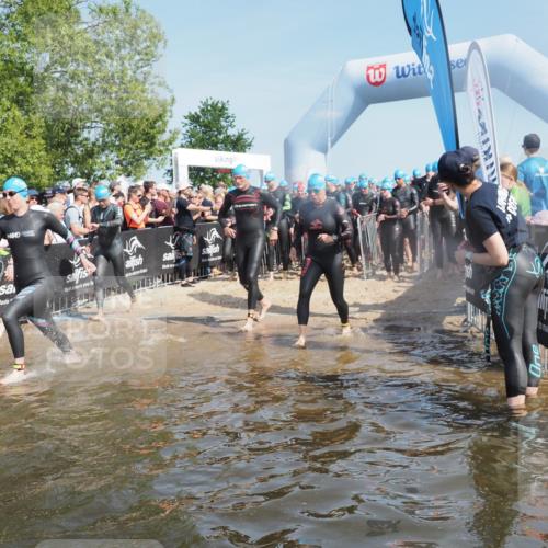 22.06.2025 - Viking Triathlon KatJ http://msf.ph/oto/8064007 22.06.2025 10:03:48 Schwimmen 26, 62, 77, 79, 108, 148, 157, 296, 396, 451, 456, 495, 619, 635, 648 meine-sportfotos.de