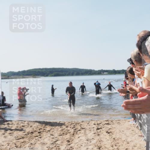 22.06.2025 - Viking Triathlon MichiJ http://msf.ph/oto/8064018 22.06.2025 10:27:02 Schwimmen 52, 81, 145, 288, 623, 661 meine-sportfotos.de