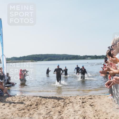 22.06.2025 - Viking Triathlon MichiJ http://msf.ph/oto/8064034 22.06.2025 10:27:04 Schwimmen 52, 81, 145, 288, 623, 661 meine-sportfotos.de