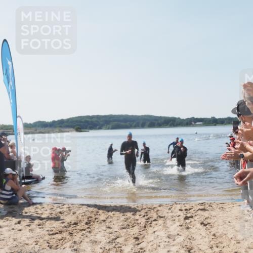 22.06.2025 - Viking Triathlon MichiJ http://msf.ph/oto/8064037 22.06.2025 10:27:05 Schwimmen 52, 81, 145, 288, 623, 661 meine-sportfotos.de