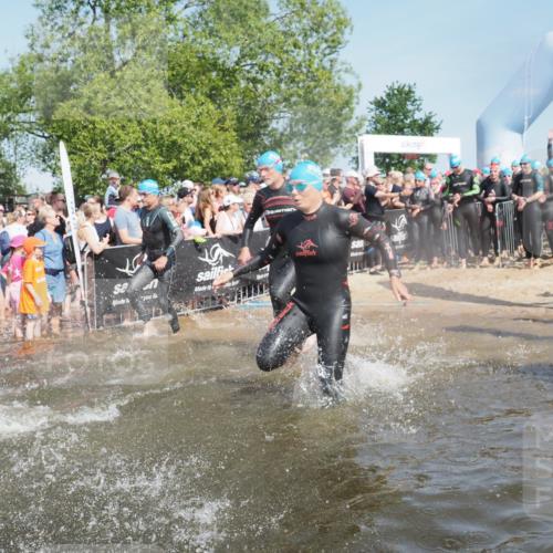 22.06.2025 - Viking Triathlon KatJ http://msf.ph/oto/8064038 22.06.2025 10:03:50 Schwimmen 26, 54, 77, 108, 157, 215, 242, 296, 336, 383, 396, 451, 456, 495, 648 meine-sportfotos.de