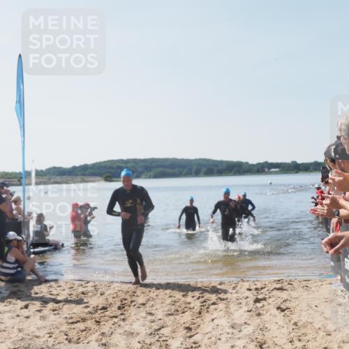 22.06.2025 - Viking Triathlon MichiJ http://msf.ph/oto/8064053 22.06.2025 10:27:07 Schwimmen 52, 81, 145, 288, 623 meine-sportfotos.de