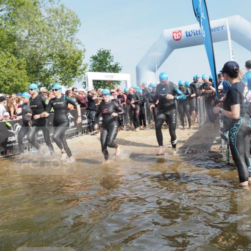 22.06.2025 - Viking Triathlon KatJ http://msf.ph/oto/8064057 22.06.2025 10:03:54 Schwimmen 26, 54, 77, 157, 215, 220, 242, 296, 336, 383, 396, 433, 451, 495, 639 meine-sportfotos.de