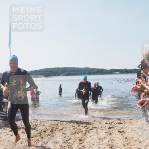 22.06.2025 - Viking Triathlon MichiJ http://msf.ph/oto/8064066 22.06.2025 10:27:09 Schwimmen 52, 81, 145, 288, 623 meine-sportfotos.de