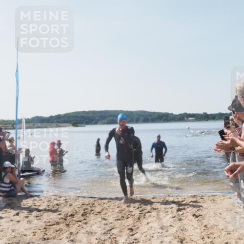 22.06.2025 - Viking Triathlon MichiJ http://msf.ph/oto/8064077 22.06.2025 10:27:10 Schwimmen 52, 81, 145, 623 meine-sportfotos.de
