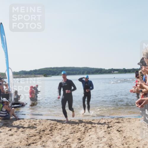 22.06.2025 - Viking Triathlon MichiJ http://msf.ph/oto/8064102 22.06.2025 10:27:13 Schwimmen 52, 81, 623 meine-sportfotos.de