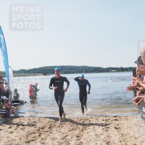 22.06.2025 - Viking Triathlon MichiJ http://msf.ph/oto/8064106 22.06.2025 10:27:13 Schwimmen 52, 81, 623 meine-sportfotos.de