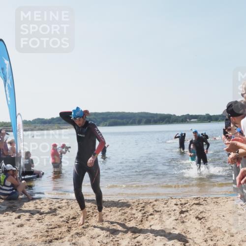 22.06.2025 - Viking Triathlon MichiJ http://msf.ph/oto/8064156 22.06.2025 10:27:37 Schwimmen 1, 176, 272, 286, 611 meine-sportfotos.de