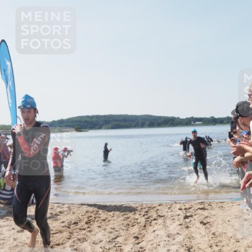 22.06.2025 - Viking Triathlon MichiJ http://msf.ph/oto/8064163 22.06.2025 10:27:37 Schwimmen 1, 176, 272, 286, 611 meine-sportfotos.de