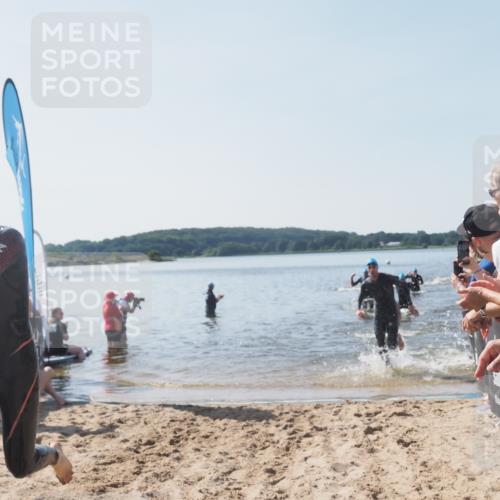 22.06.2025 - Viking Triathlon MichiJ http://msf.ph/oto/8064164 22.06.2025 10:27:38 Schwimmen 1, 176, 230, 272, 286, 611 meine-sportfotos.de