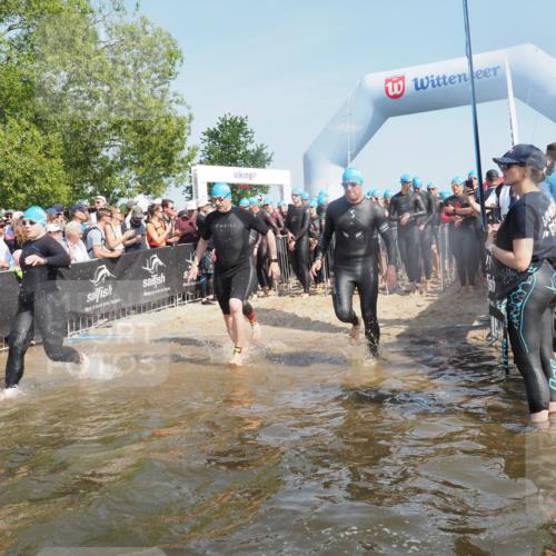 22.06.2025 - Viking Triathlon KatJ http://msf.ph/oto/8064174 22.06.2025 10:04:03 Schwimmen 54, 215, 220, 240, 242, 313, 315, 336, 370, 383, 433, 448, 614, 639, 657 meine-sportfotos.de