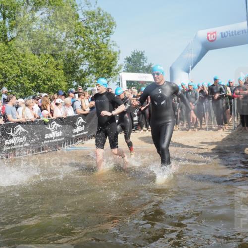22.06.2025 - Viking Triathlon KatJ http://msf.ph/oto/8064181 22.06.2025 10:04:04 Schwimmen 54, 215, 220, 240, 242, 313, 315, 336, 370, 433, 448, 614, 639, 657 meine-sportfotos.de