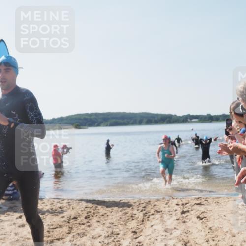 22.06.2025 - Viking Triathlon MichiJ http://msf.ph/oto/8064191 22.06.2025 10:27:41 Schwimmen 1, 176, 198, 230, 272, 534, 611 meine-sportfotos.de