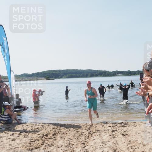 22.06.2025 - Viking Triathlon MichiJ http://msf.ph/oto/8064198 22.06.2025 10:27:42 Schwimmen 1, 176, 198, 230, 272, 534, 611 meine-sportfotos.de