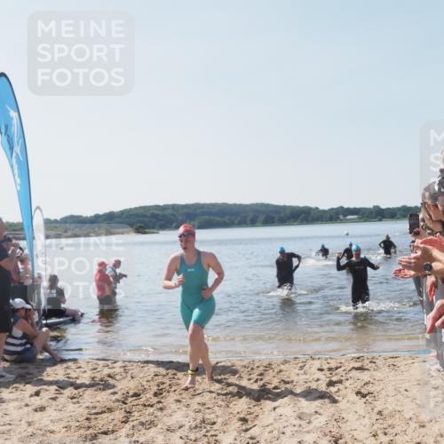 22.06.2025 - Viking Triathlon MichiJ http://msf.ph/oto/8064205 22.06.2025 10:27:43 Schwimmen 1, 176, 198, 230, 534, 611 meine-sportfotos.de