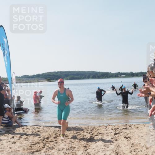 22.06.2025 - Viking Triathlon MichiJ http://msf.ph/oto/8064207 22.06.2025 10:27:43 Schwimmen 1, 176, 198, 230, 534, 611 meine-sportfotos.de