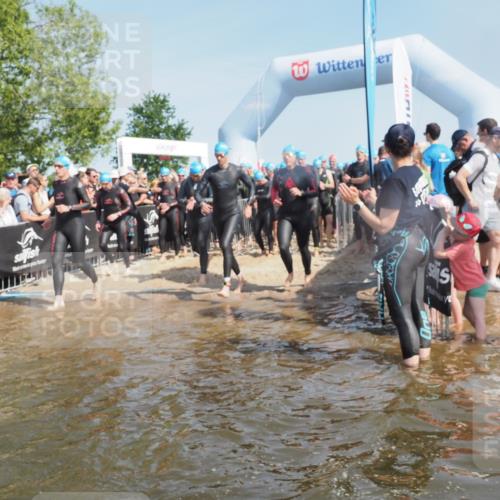 22.06.2025 - Viking Triathlon KatJ http://msf.ph/oto/8064208 22.06.2025 10:04:08 Schwimmen 156, 199, 220, 240, 313, 315, 351, 370, 433, 448, 474, 529, 614, 639, 657 meine-sportfotos.de