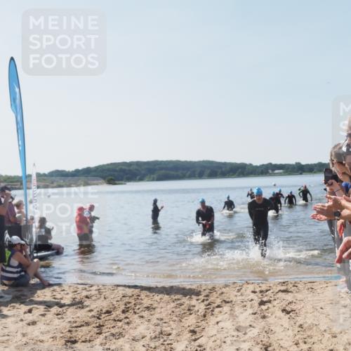 22.06.2025 - Viking Triathlon MichiJ http://msf.ph/oto/8064218 22.06.2025 10:27:44 Schwimmen 1, 176, 198, 230, 534, 611 meine-sportfotos.de