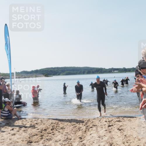 22.06.2025 - Viking Triathlon MichiJ http://msf.ph/oto/8064226 22.06.2025 10:27:45 Schwimmen 1, 176, 198, 230, 534 meine-sportfotos.de