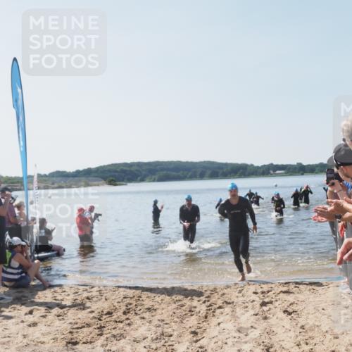 22.06.2025 - Viking Triathlon MichiJ http://msf.ph/oto/8064227 22.06.2025 10:27:45 Schwimmen 1, 176, 198, 230, 534 meine-sportfotos.de