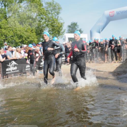 22.06.2025 - Viking Triathlon KatJ http://msf.ph/oto/8064233 22.06.2025 10:04:10 Schwimmen 141, 142, 156, 185, 199, 240, 276, 313, 351, 370, 448, 474, 493, 529, 614 meine-sportfotos.de
