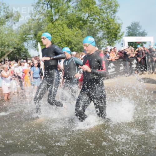 22.06.2025 - Viking Triathlon KatJ http://msf.ph/oto/8064249 22.06.2025 10:04:10 Schwimmen 141, 142, 156, 185, 199, 240, 276, 313, 351, 370, 448, 474, 493, 529, 614 meine-sportfotos.de