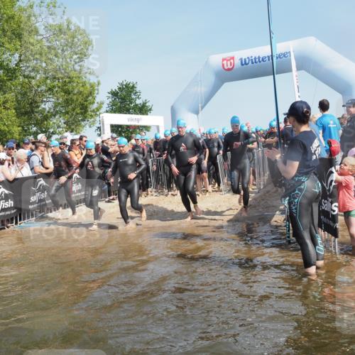 22.06.2025 - Viking Triathlon KatJ http://msf.ph/oto/8064266 22.06.2025 10:04:13 Schwimmen 141, 142, 156, 185, 199, 240, 276, 313, 351, 370, 448, 474, 493, 529, 614 meine-sportfotos.de