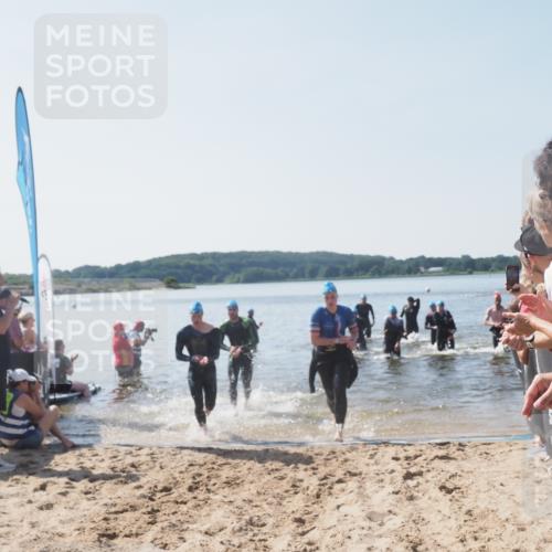 22.06.2025 - Viking Triathlon MichiJ http://msf.ph/oto/8064277 22.06.2025 10:27:56 Schwimmen 14, 90, 178, 196, 198, 230, 289, 401, 534, 616 meine-sportfotos.de
