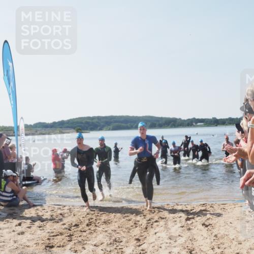 22.06.2025 - Viking Triathlon MichiJ http://msf.ph/oto/8064285 22.06.2025 10:27:57 Schwimmen 14, 90, 178, 196, 198, 230, 289, 401, 534, 616 meine-sportfotos.de