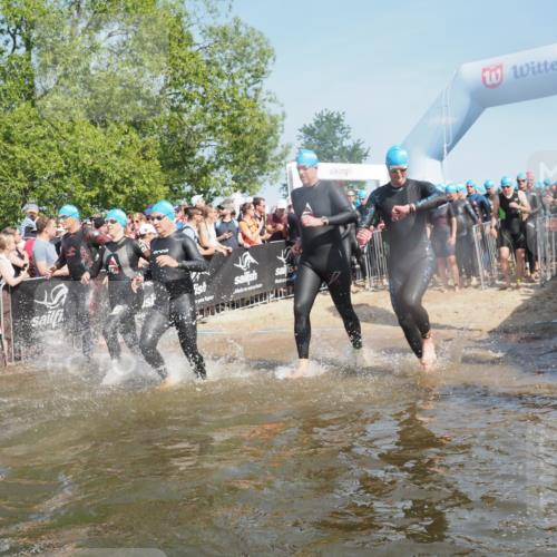 22.06.2025 - Viking Triathlon KatJ http://msf.ph/oto/8064291 22.06.2025 10:04:15 Schwimmen 115, 141, 142, 156, 185, 199, 253, 276, 351, 408, 474, 493, 529 meine-sportfotos.de