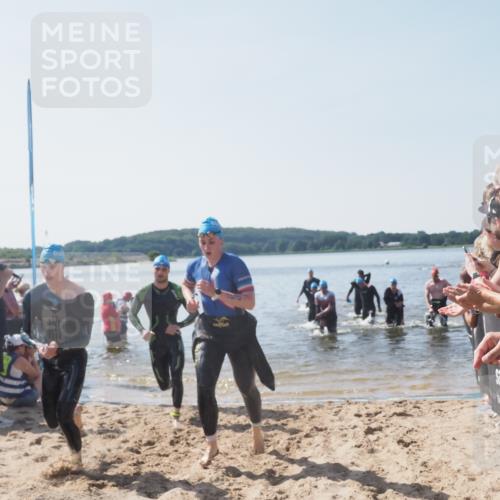 22.06.2025 - Viking Triathlon MichiJ http://msf.ph/oto/8064295 22.06.2025 10:27:58 Schwimmen 14, 90, 178, 196, 198, 230, 289, 401, 534, 616 meine-sportfotos.de