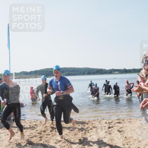 22.06.2025 - Viking Triathlon MichiJ http://msf.ph/oto/8064296 22.06.2025 10:27:58 Schwimmen 14, 90, 178, 196, 198, 230, 289, 401, 534, 616 meine-sportfotos.de