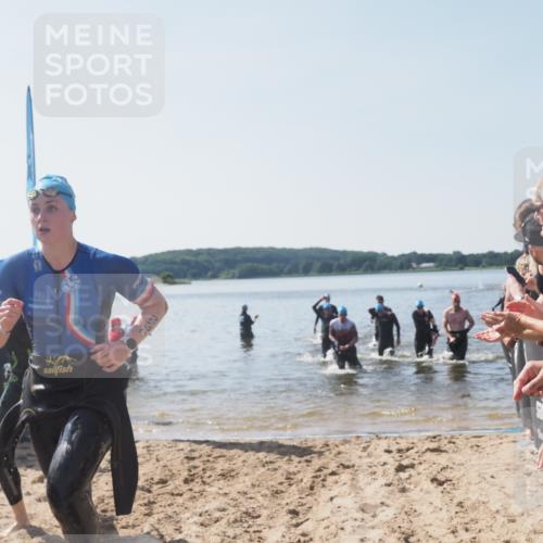 22.06.2025 - Viking Triathlon MichiJ http://msf.ph/oto/8064304 22.06.2025 10:27:59 Schwimmen 14, 90, 178, 196, 198, 230, 289, 367, 401, 534, 616 meine-sportfotos.de