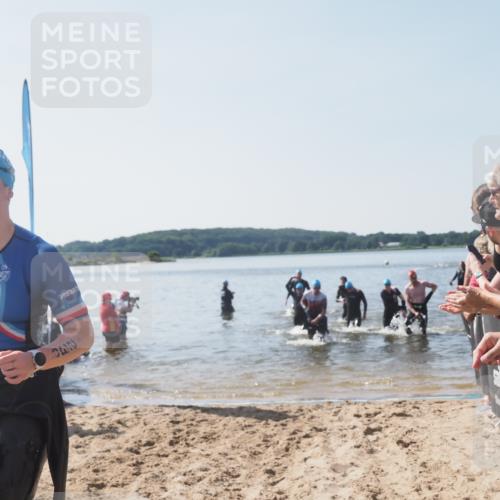 22.06.2025 - Viking Triathlon MichiJ http://msf.ph/oto/8064307 22.06.2025 10:27:59 Schwimmen 14, 90, 178, 196, 198, 230, 289, 367, 401, 534, 616 meine-sportfotos.de