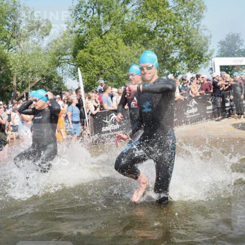 22.06.2025 - Viking Triathlon KatJ http://msf.ph/oto/8064316 22.06.2025 10:04:16 Schwimmen 115, 141, 142, 156, 185, 195, 199, 253, 276, 351, 377, 408, 474, 493, 529 meine-sportfotos.de