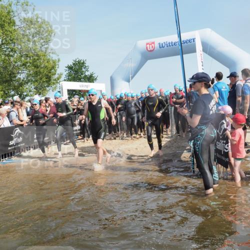 22.06.2025 - Viking Triathlon KatJ http://msf.ph/oto/8064322 22.06.2025 10:04:19 Schwimmen 115, 141, 142, 156, 185, 195, 199, 239, 253, 276, 351, 377, 408, 474, 493, 529 meine-sportfotos.de