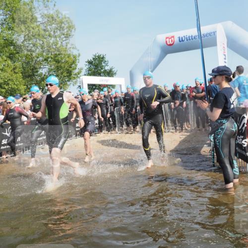 22.06.2025 - Viking Triathlon KatJ http://msf.ph/oto/8064330 22.06.2025 10:04:20 Schwimmen 115, 141, 142, 185, 195, 199, 209, 239, 253, 276, 335, 377, 408, 419, 447, 493 meine-sportfotos.de