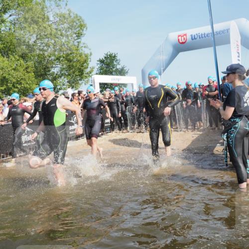 22.06.2025 - Viking Triathlon KatJ http://msf.ph/oto/8064333 22.06.2025 10:04:20 Schwimmen 115, 141, 142, 185, 195, 199, 209, 239, 253, 276, 335, 377, 408, 419, 447, 493 meine-sportfotos.de