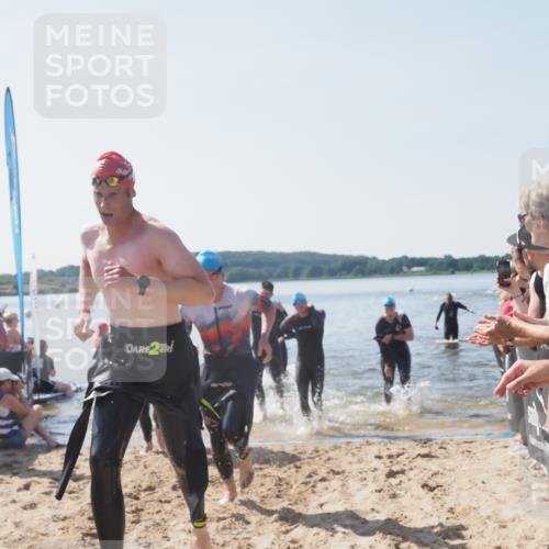 22.06.2025 - Viking Triathlon MichiJ http://msf.ph/oto/8064351 22.06.2025 10:28:06 Schwimmen 14, 90, 178, 196, 289, 367, 401, 616 meine-sportfotos.de