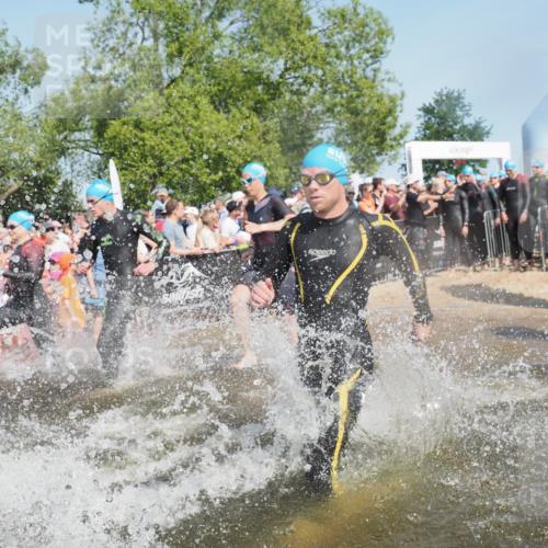 22.06.2025 - Viking Triathlon KatJ http://msf.ph/oto/8064355 22.06.2025 10:04:21 Schwimmen 115, 141, 142, 185, 195, 209, 239, 253, 276, 335, 377, 408, 419, 447, 493 meine-sportfotos.de