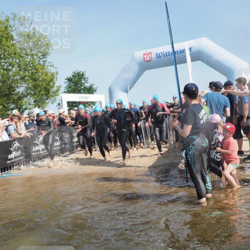 22.06.2025 - Viking Triathlon KatJ http://msf.ph/oto/8064365 22.06.2025 10:04:23 Schwimmen 115, 141, 142, 185, 195, 209, 239, 253, 276, 335, 377, 408, 419, 447, 493 meine-sportfotos.de