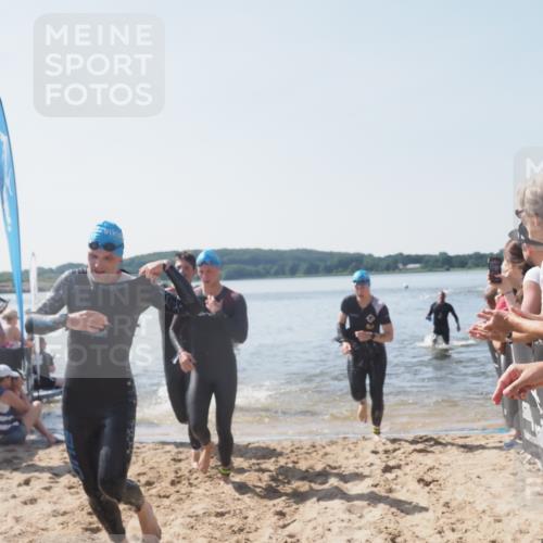 22.06.2025 - Viking Triathlon MichiJ http://msf.ph/oto/8064372 22.06.2025 10:28:08 Schwimmen 14, 178, 196, 289, 367, 401 meine-sportfotos.de
